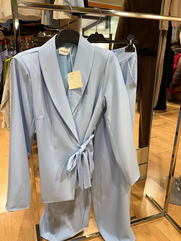 TAILLEUR DONNA - ELEGANTE E MODERNO