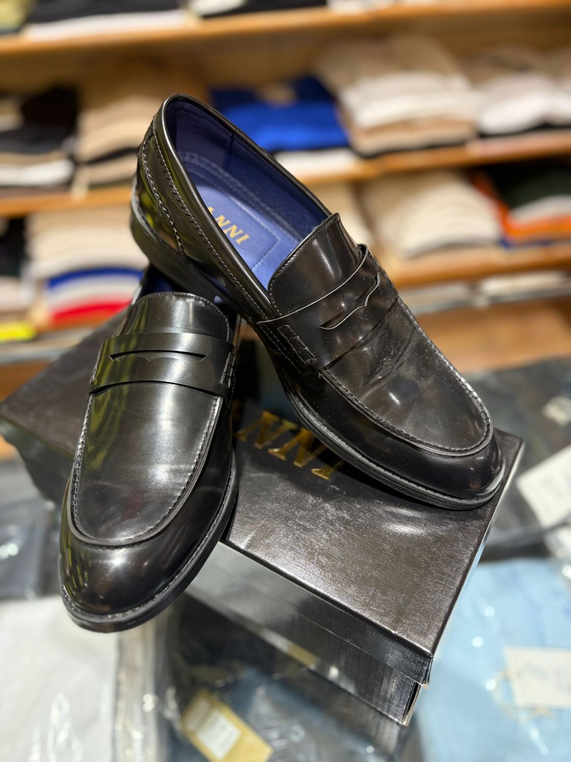 MOCASSINO IN ECOPELLE NERO