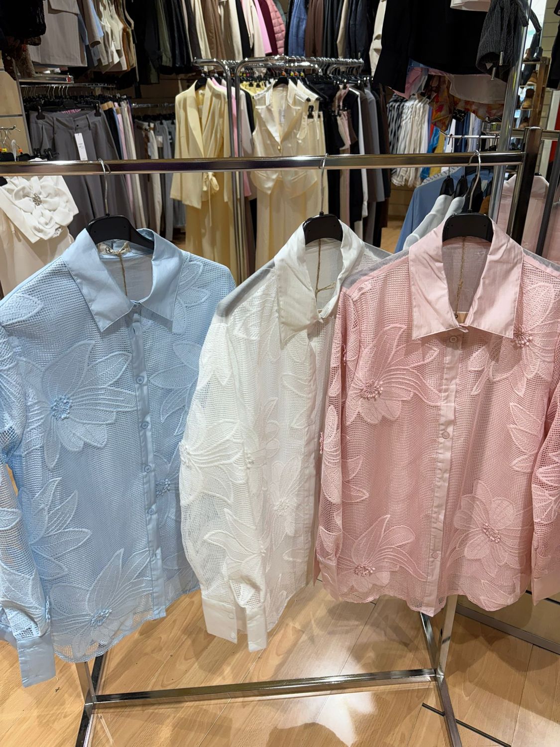 CAMICIA OVERSIZE CON LAVORAZIONE IN RILIEVO