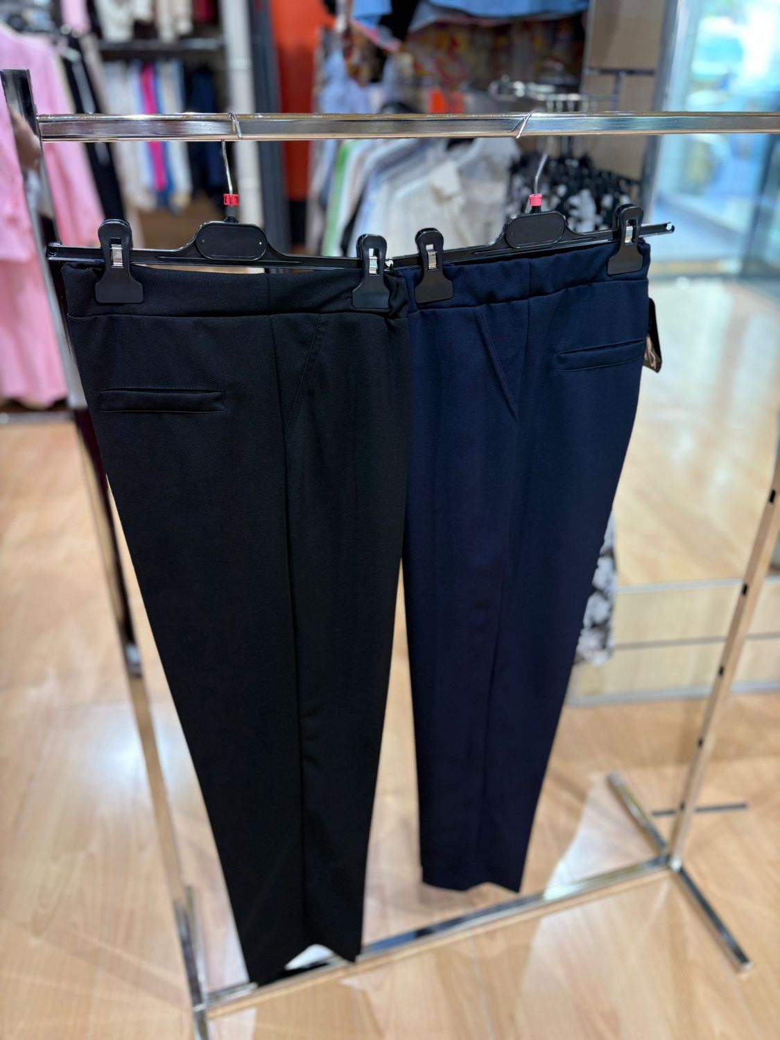 PANTALONE SLIM ELASTICIZZATO