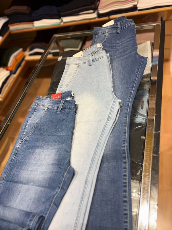 JEANS ELASTICIZZATO