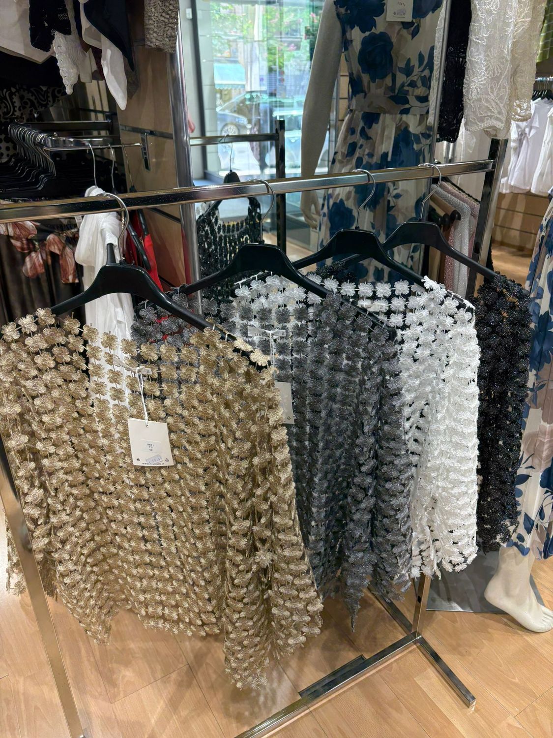 MAGLIA CASACCA LAMINATA CON LAVORAZIONE