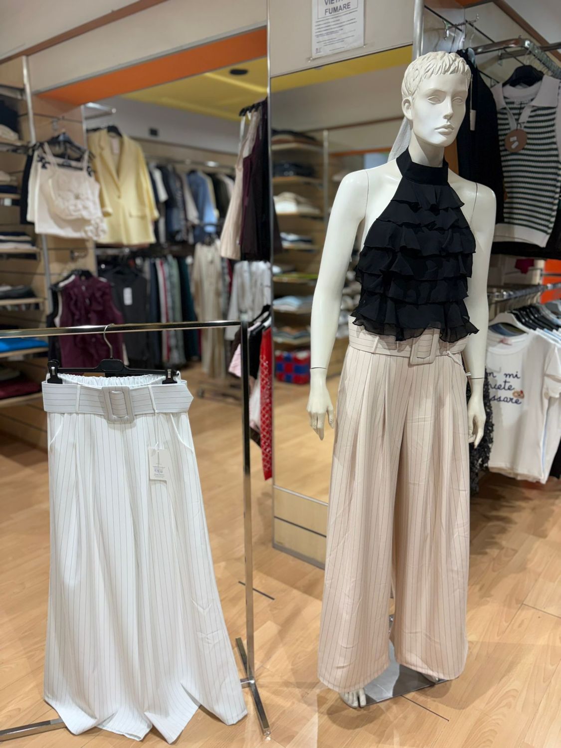 PANTALONE PALAZZO GESSATO VITA ALTA CON CINTURONE