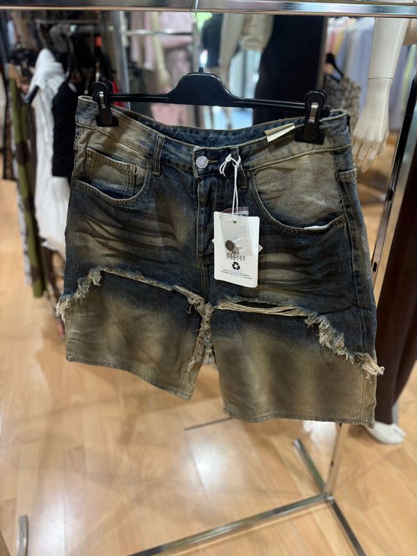BERMUDA UOMO CON STRAPPI