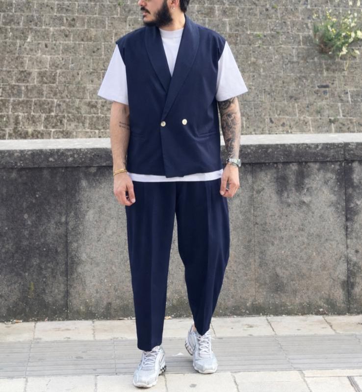 COMPLETO OVERSIZE CON SMANICATO