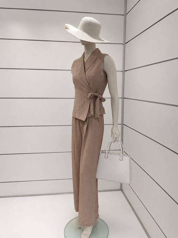 COMPLETO CON PANTALONE PALAZZO E GILET
