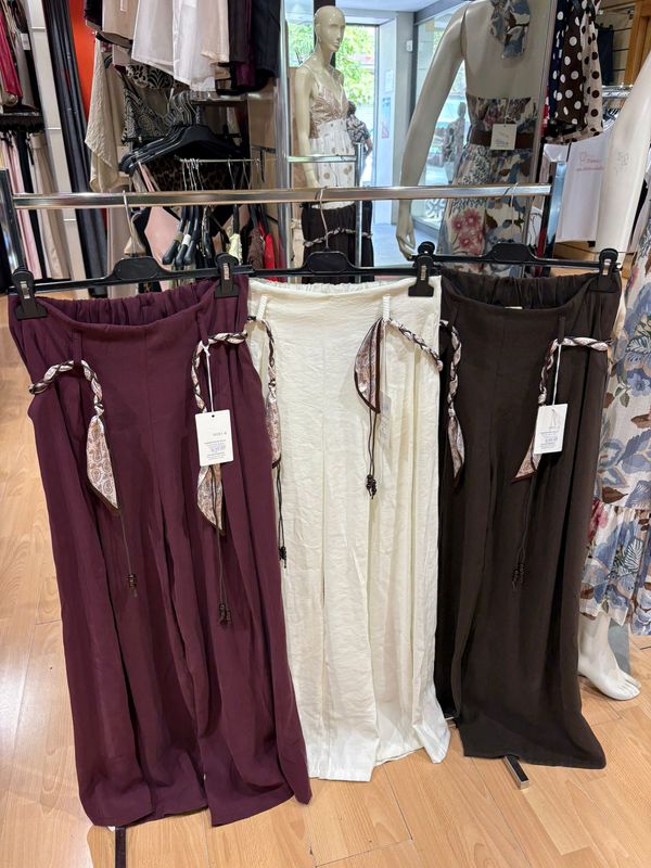 PANTALONE PALAZZO CON DETTAGLIO CINTURA