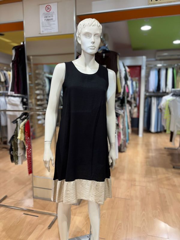 VESTITO MORBIDO CON FIOCCO POSTERIORE