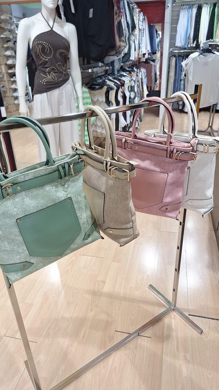 BORSA IN ECOPELLE EFFETTO TESSUTO