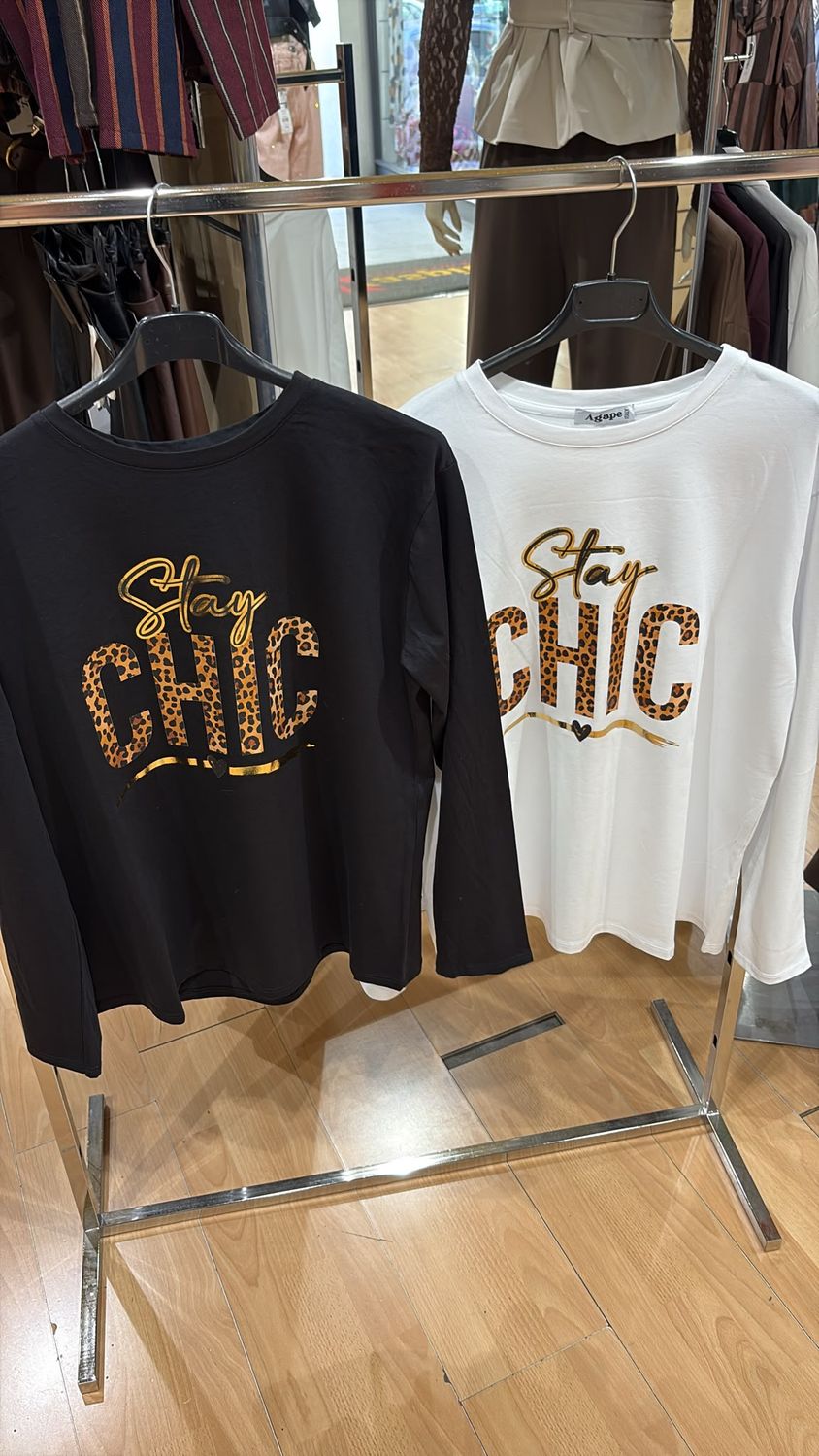 MAGLIA IN COTONE CON STAMPA ANIMALIER " STAY CHIC "
