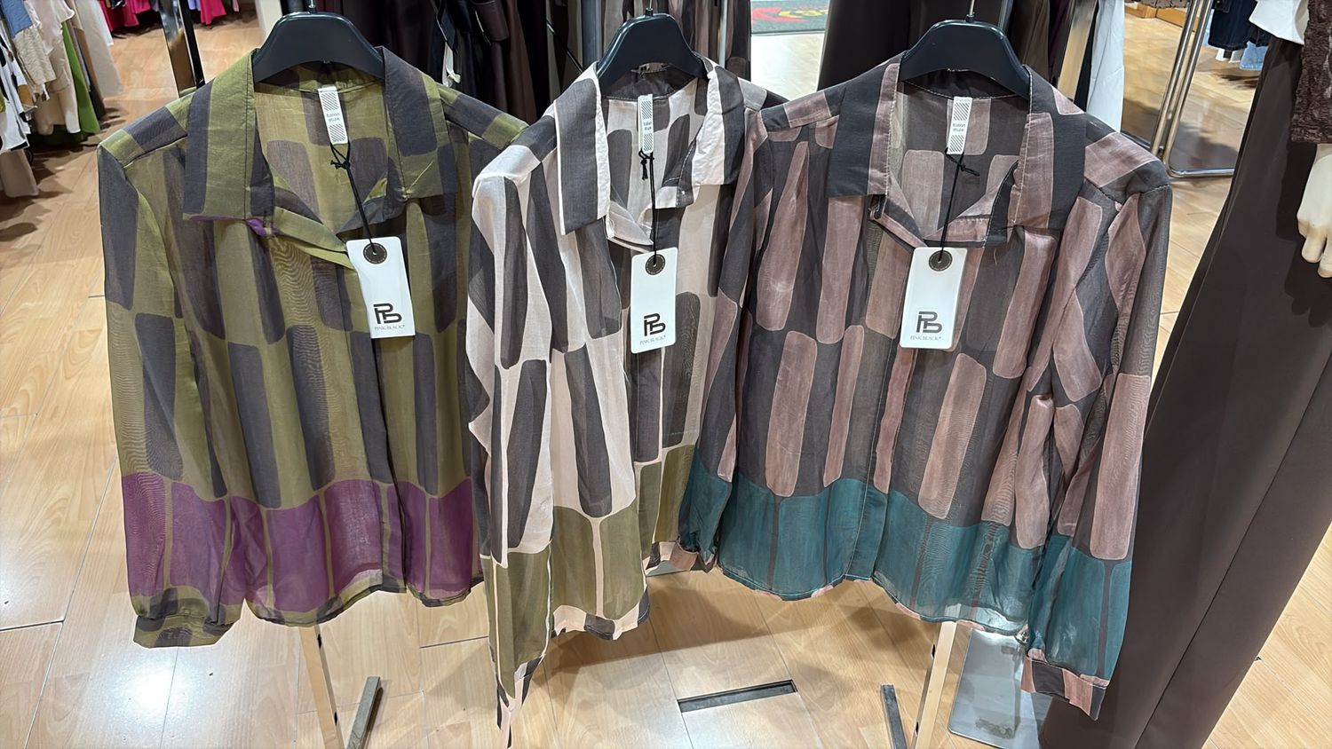CAMICIA VELATA A FANTASIA GEOMETRICA