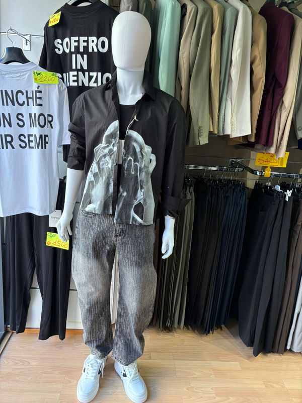 CAMICIA OVERSIZE CON STAMPA GRAFICA FRONTALE