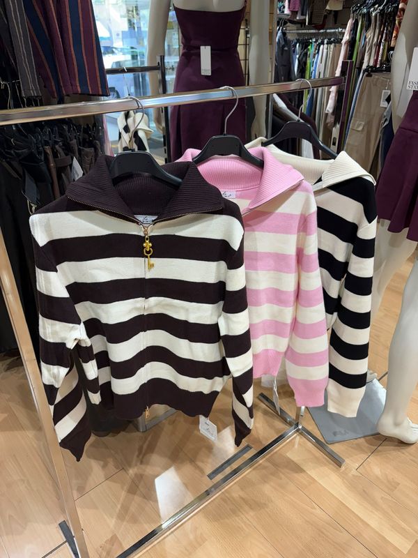 CARDIGAN RIGATO CON ZIP