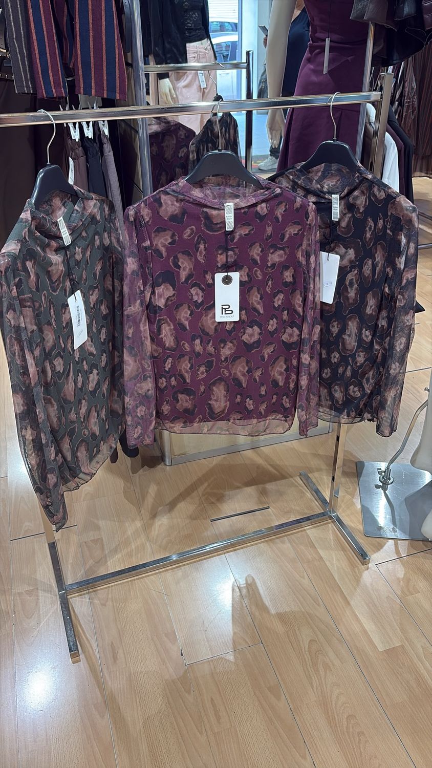 MAGLIA VELATA A FANTASIA