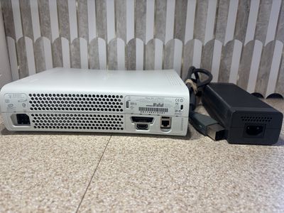 Xbox 360 Renewed 3407