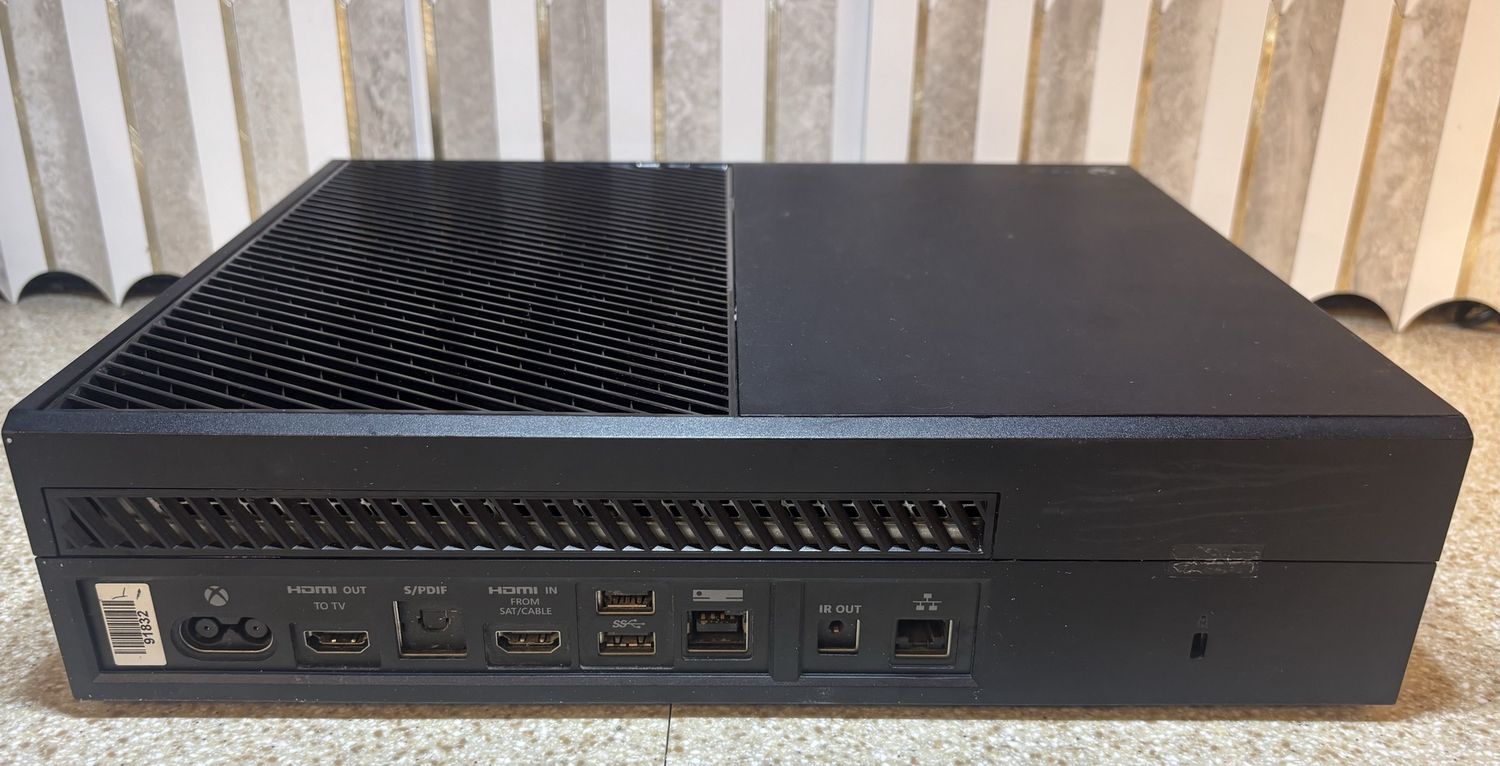 Xbox One Renewed 554048