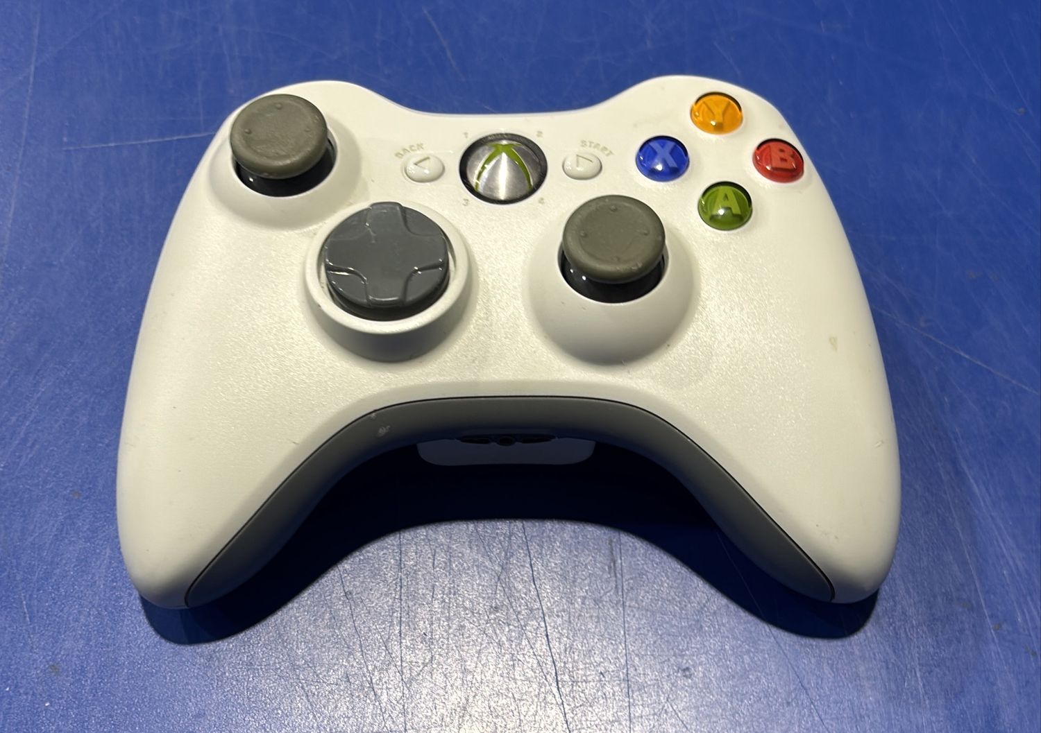Xbox 360 Controller White 2