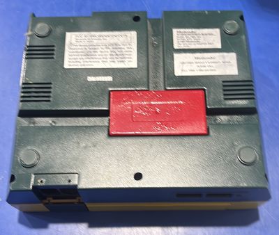 Nintendo NES Shell only painted 6660
