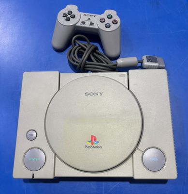 SPlaystation 1 scph-55001 S8502564