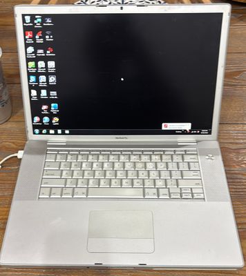 MacBook Pro 41226 RM8113R3X91