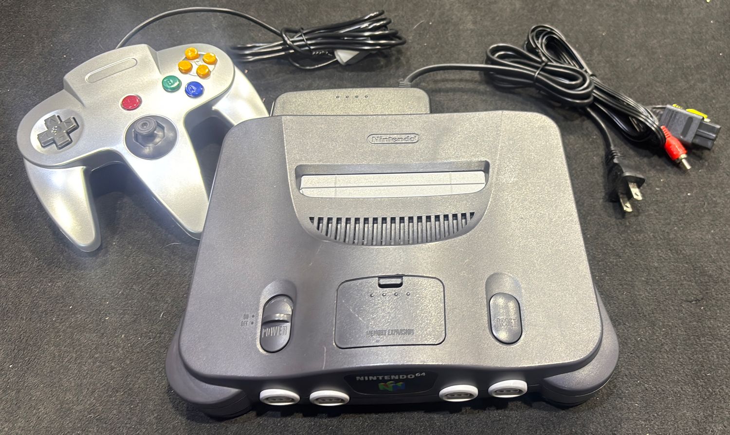 Nintendo 64 N64 Console Bundle 56083
