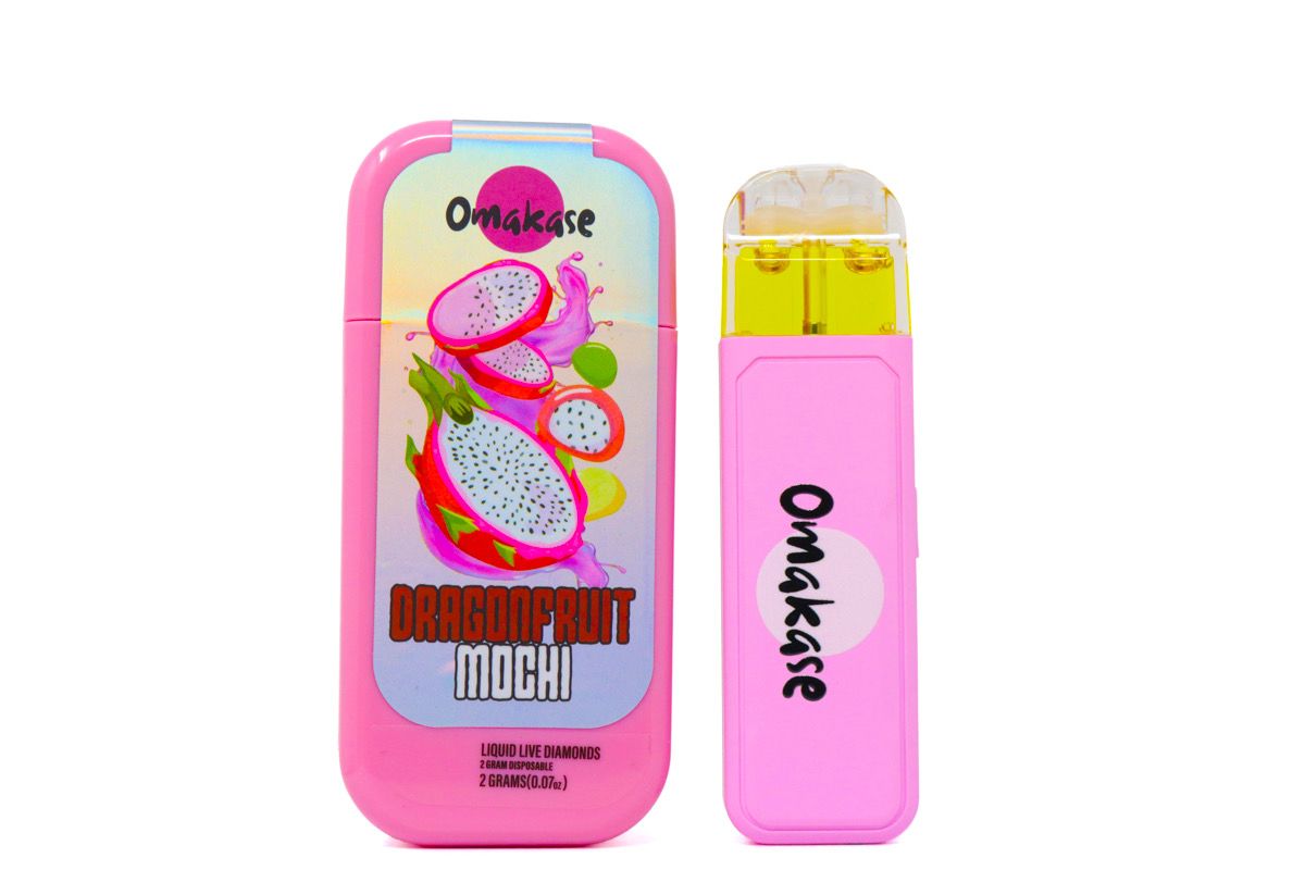 OMAKASE LIQUID LIVE DIAMOND DISPO (2G) – DRAGONFRUIT MOCHI