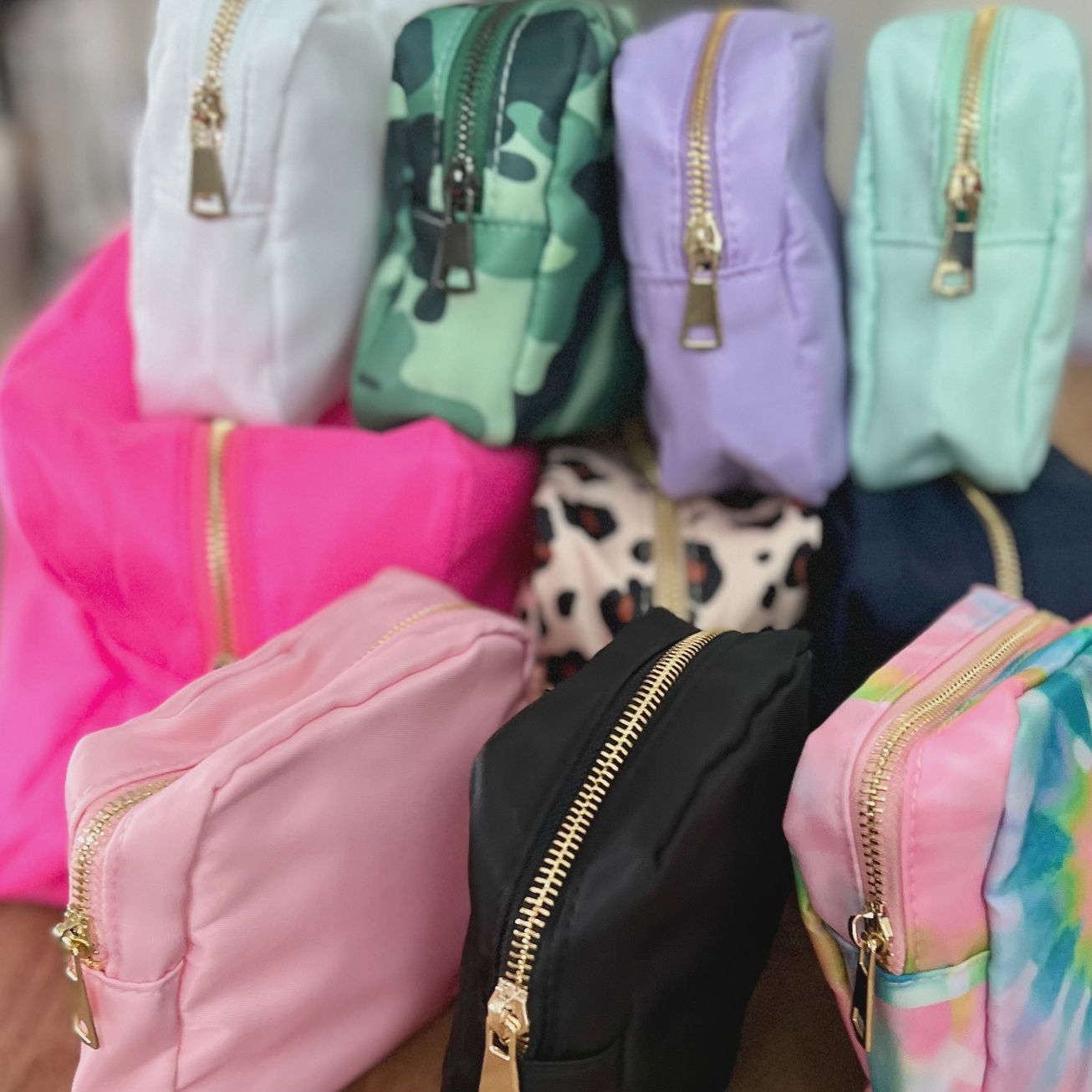 Medium Nylon Bags For Letters, Makeup, Toiletries, Travel, Colour: Lavender