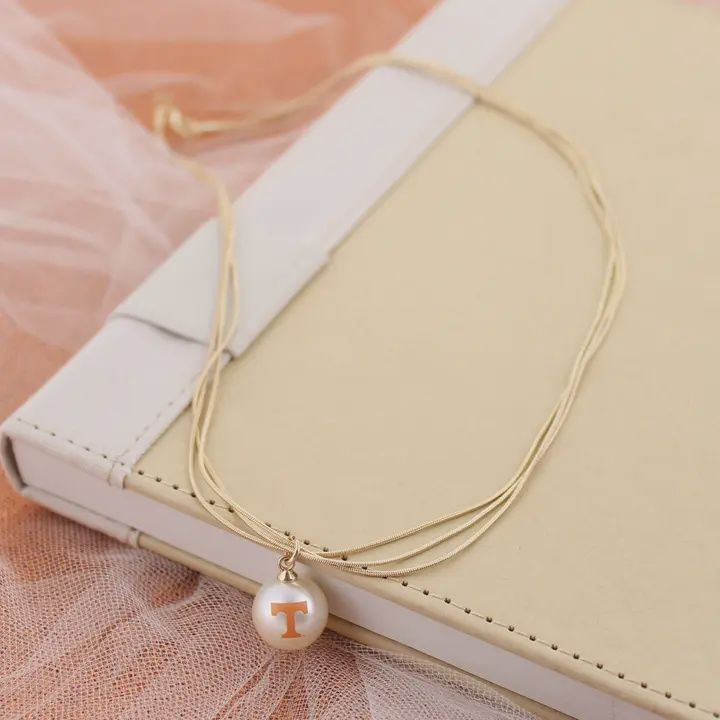 18” Tennessee Gold &amp; Pearl Logo 3-Strand Necklace