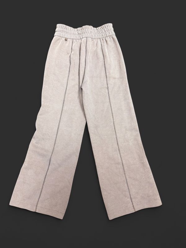 Luluemon Ribbed Softstreme Mid-Rise Wide-Leg Cropped Pant - Size 2