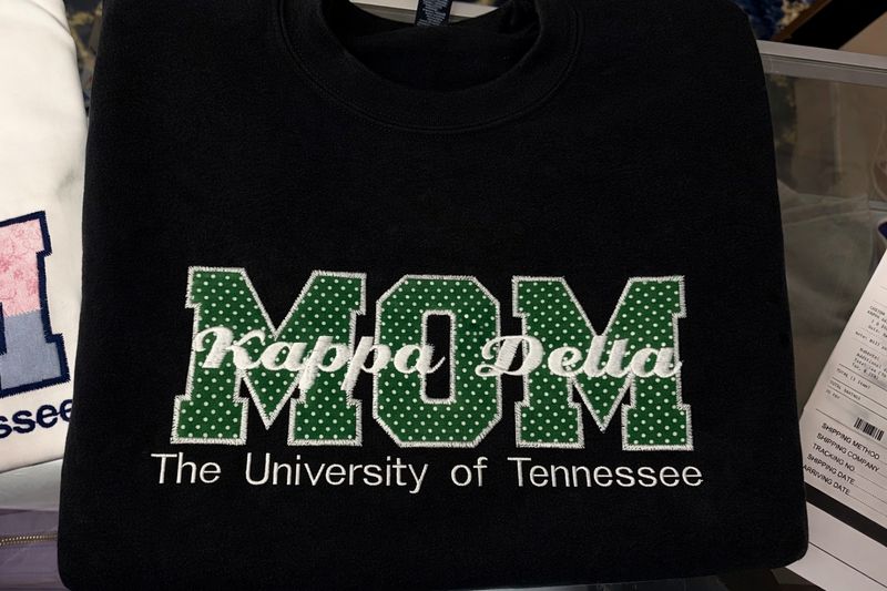 Kappa Delta MOM appliqué Sweatshirt