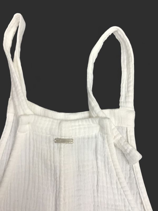 Billabong White Gauze Romper – Size Small