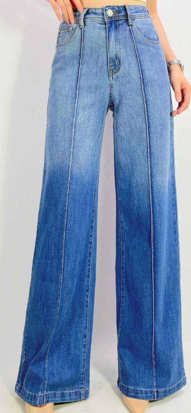 Country Denim Straight Leg Jean, Size: 6