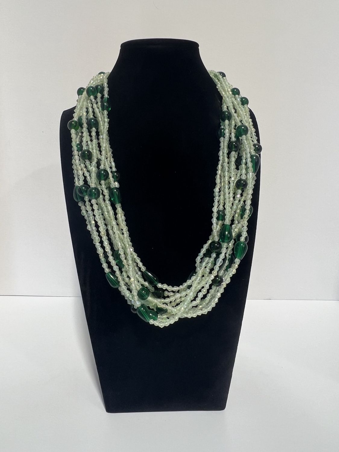 27" Green Glass Bead Necklace (Dozen) GL374