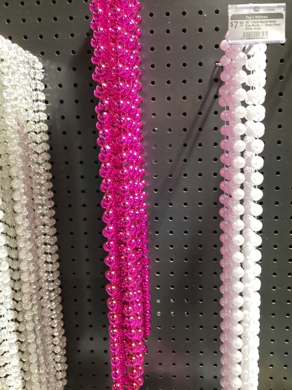 48&quot; 14mm Round Mardi Gras Beads - Dozen Metallic Hot Pink single