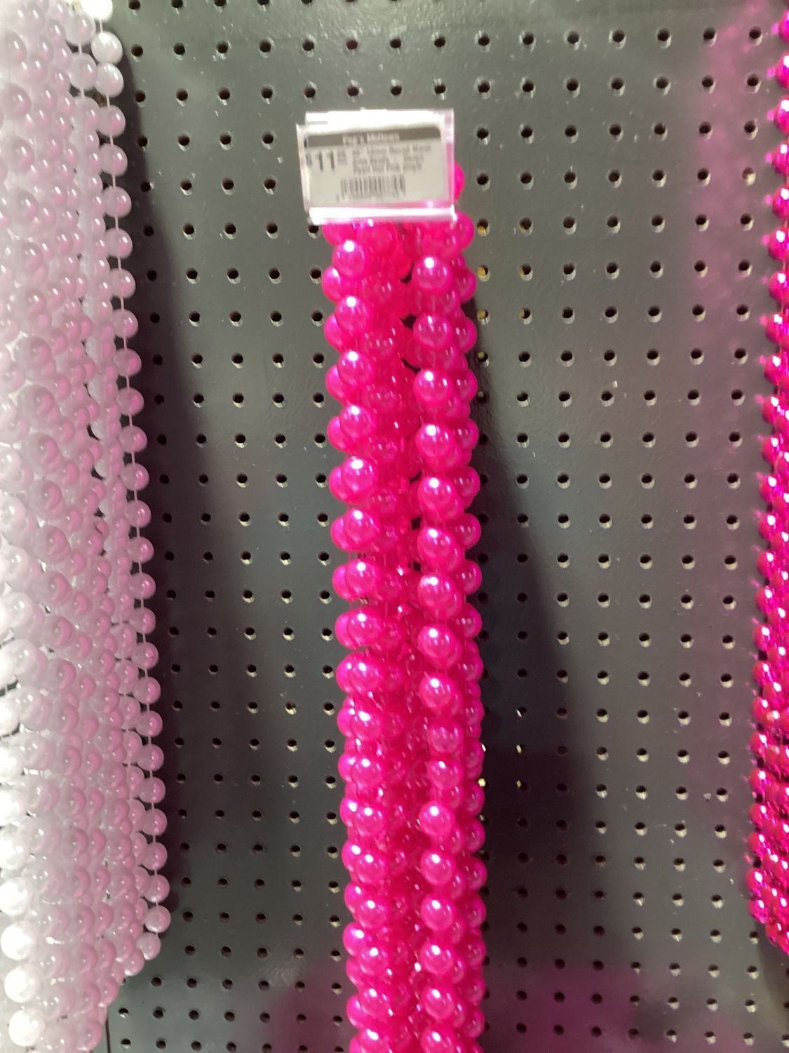 48" 18mm Round Mardi Gras Beads - Dozen Pearl Hot Pink single