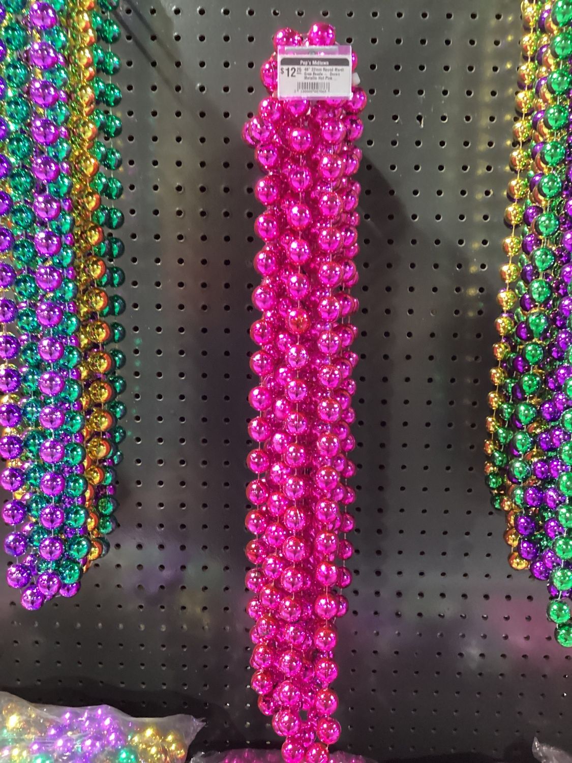 48" 22mm Round Mardi Gras Beads - Dozen Metallic Hot Pink single