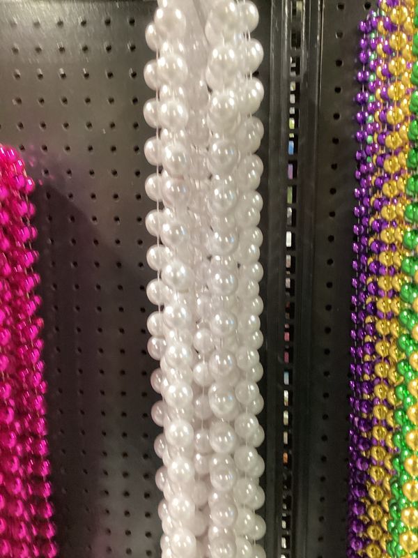 48&quot; 22mm Round Mardi Gras Beads - Dozen Pearl White single