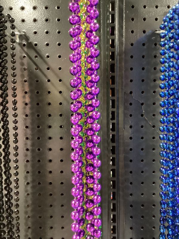 60&quot; 12mm Round Metallic Purple, Gold and Green Mardi Gras Beads - Dozen) single