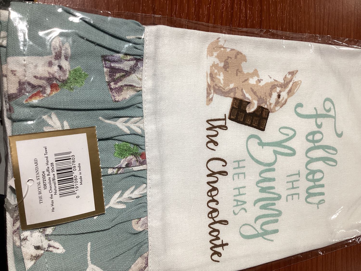 108721004 He Has the Chocolate Ruﬄe Hand Towel White/Blue 20x28