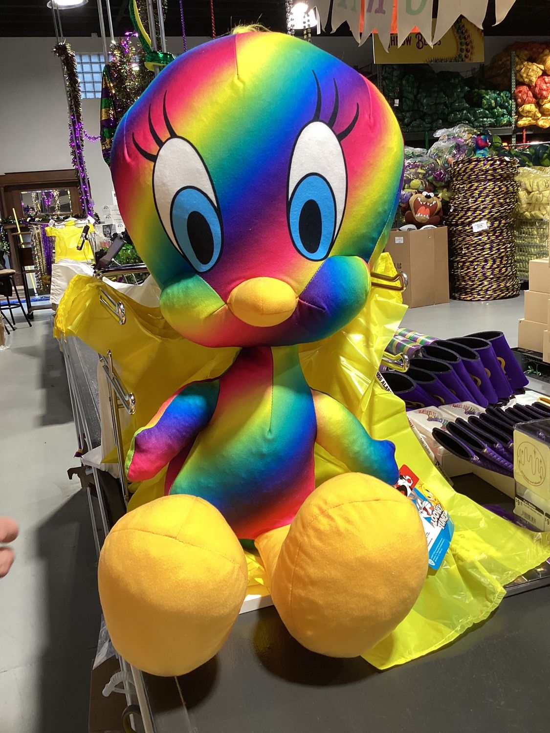 23" Tweety Bird Gradient Plush (Each)