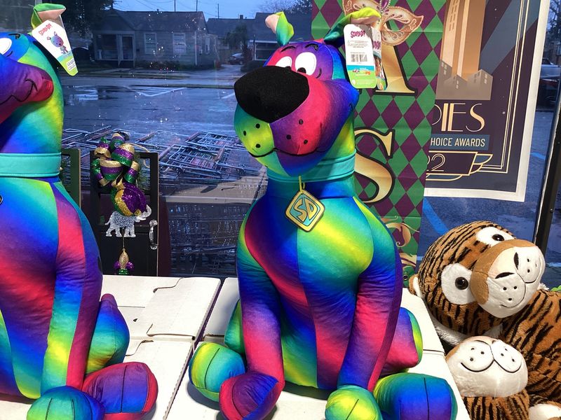 24" Gradient Scooby Doo Plush (Each)