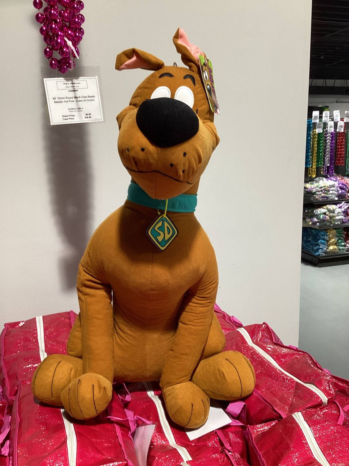 27" Sitting Scooby Doo