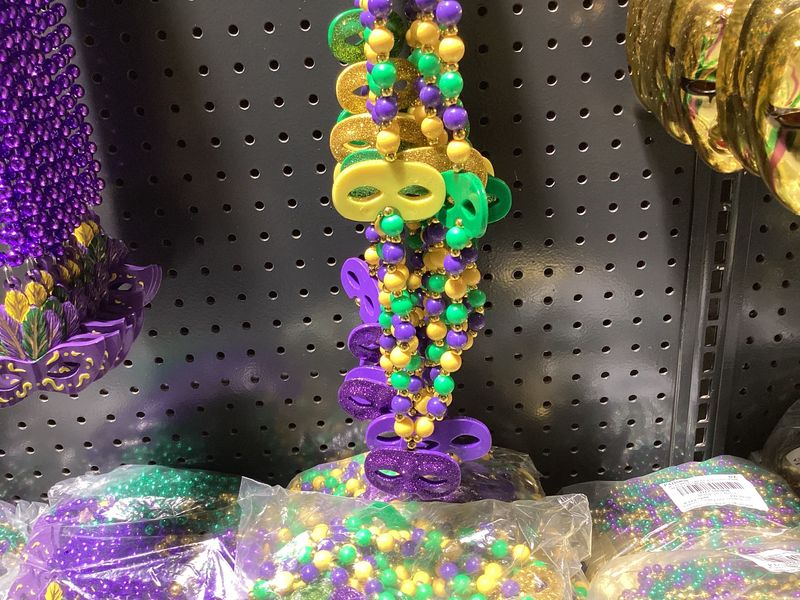38&quot; Mask Purple, Green and Gold Mardi Gras Beads single
