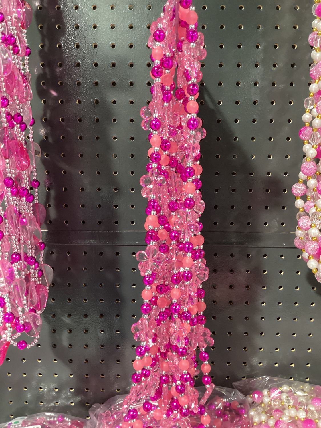 38" Acrylic Pink Daisy Bead Necklace (Dozen)