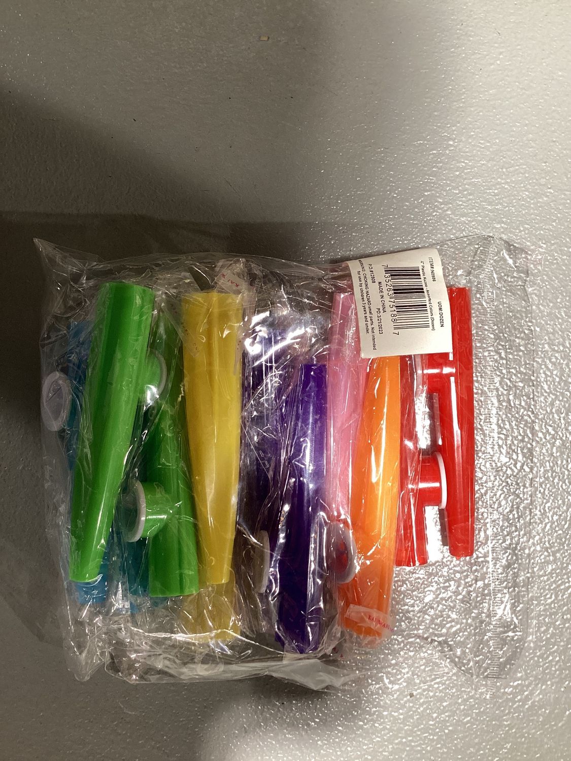 4" Plastic Kazoo - Assorted Colors (Dozen)