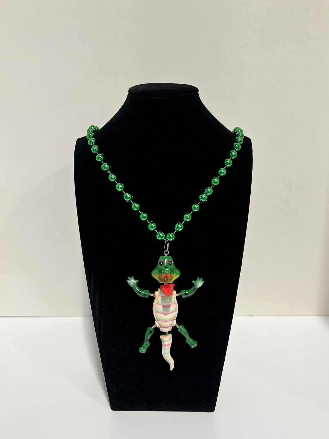 40" Alligator Bobble Medallion on 10mm Green Beads single