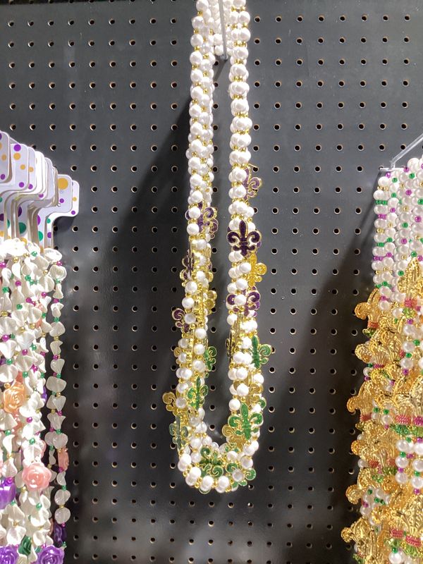 40&quot; Purple, Green and Gold Glitter Fleur de Lis Pearl Necklace single