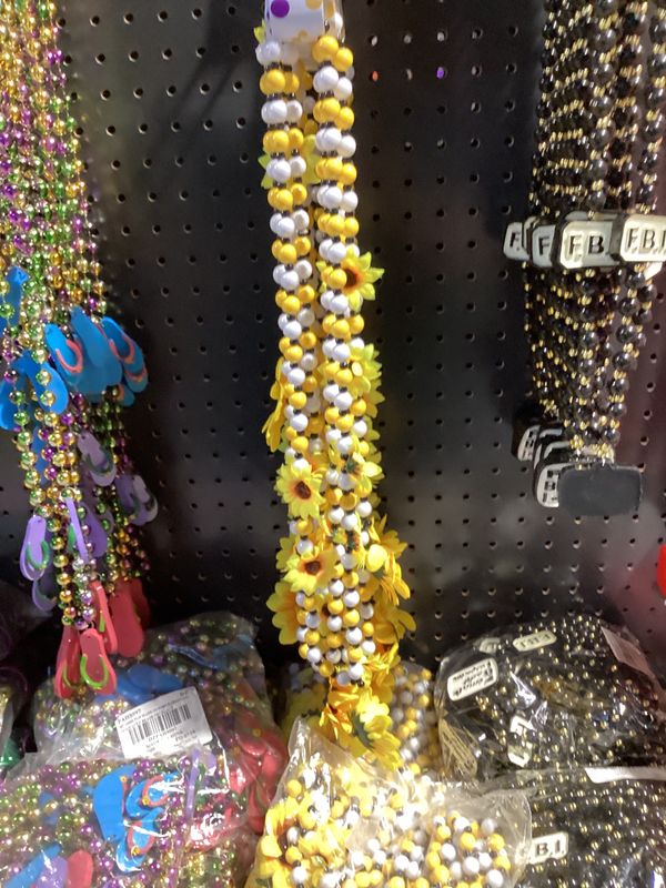 42&quot; Sunflower Necklace (Dozen)