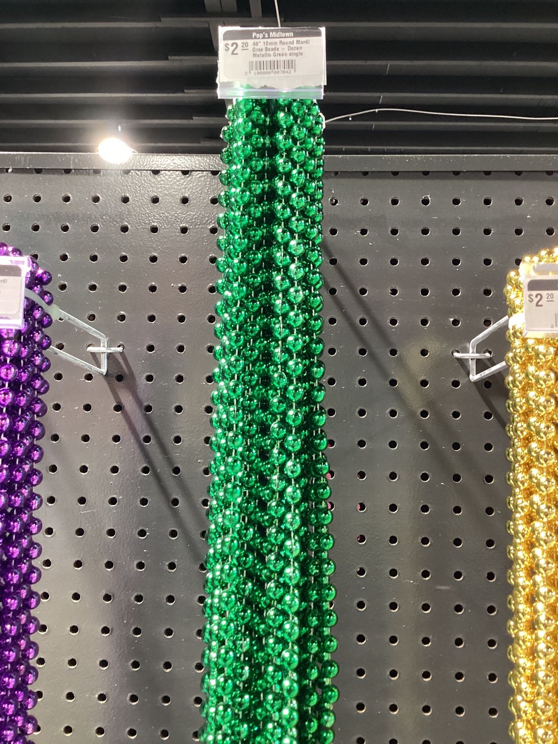 48" 10mm Round Mardi Gras Beads - Dozen Metallic Green single