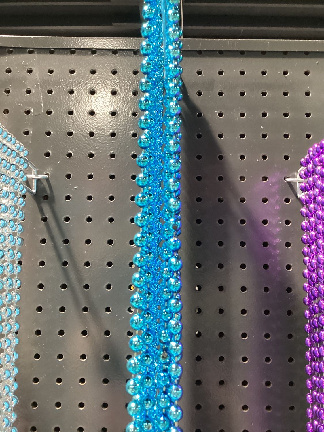 48&quot; 10mm Round Mardi Gras Beads - Dozen Metallic Turquoise single